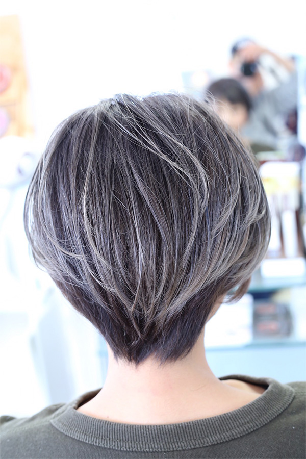 サロンヘアスタイル